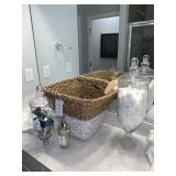ASST BATH ACCESS, BASKET (14"H, 17" X 17" AT TOP)