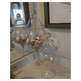 2pc-glass containers with sea shells