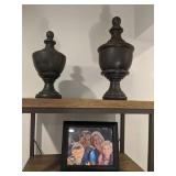 3pc-black finals with large picture frame