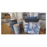 11PC-CAKE STAND, CANISTER TRIP, NAPKINS, &