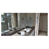 2PC-GREY & GOLD METAL PALM LEAVES DÉCOR