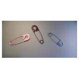 5PC-GIANT SAFETY PINS WALL DÉCOR