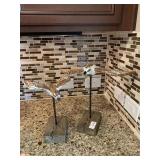 2PC BIRD ON STAND
