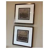 PRINTS 23.5"x23.5"x19.7"