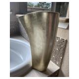 LARGE VASE  23"
