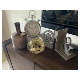 4PC ASSORTED DECORATIVE ITEMS