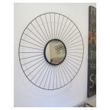 METAL FRAME ROUND WALL MIRROR