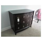 SMALL BROWN CHEST OF DRAWERS