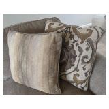 2PC-BLACK & BROWN PILLOWS
