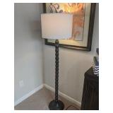 WOOD FLOOR LAMP