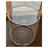 ACCENT TABLE