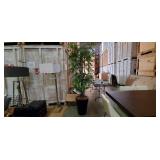 FAUX FLOOR PLANT