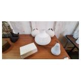 5PC-WHITE DÉCOR ITEMS