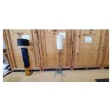 FLOOR LAMP W/NATURAL SHADE