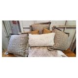 "DANIEL STEWART" CREAM & GREY KING BEDDING
