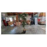 FAUX FLOOR PLANT
