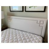 UPHOLSTERED DOUBLE HEADBOARD