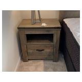 NIGHTSTANDS