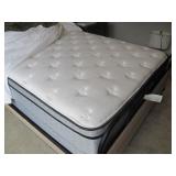 QUEEN MATTRESS & BOX SPRINGS