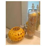 YELLOW DECO ITEMS