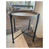 ROUND ACCENT TABLE