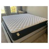 KING MATTRESS & BOXSPRING