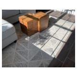 AREA RUG