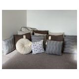 14PC PILLOWS