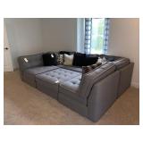 SECTIONAL SOFA & OTTOMAN W/PILLOWS