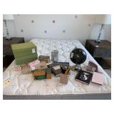 15PC ASST DECO