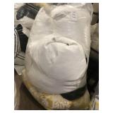 7PC PILLOWS & SHEETS