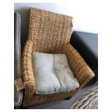 WICKER CHAIR