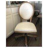 DESK CHAIR