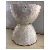 ACCENT TABLE