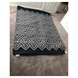 AREA RUG