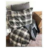 TWIN BEDDING