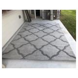 AREA RUG