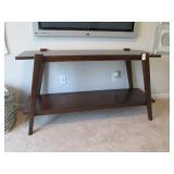 MODERN SIDE TABLE