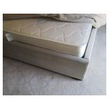 KING MATTRESS & BOXSPRING