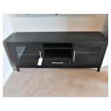 3DRAWER MEDIA TABLE