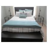 10PC QUEEN BEDDING