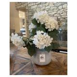 VASE W/ FLOWER DECO