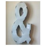 "&" WALL DECO
