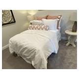 MADISON PARK FULL BEDDING