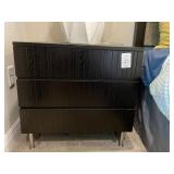 BLACK NIGHTSTANDS