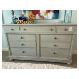 2PC NIGHTSTANDS & DRESSER