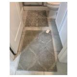 2 ASSORTED BATH RUG