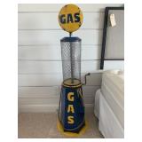 GAS PUMP