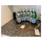 WINE GLASSES & TRAY