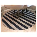 AREA RUG